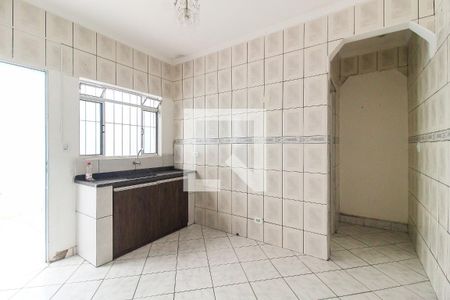 Sala/Cozinha de casa para alugar com 2 quartos, 37m² em Lajeado, São Paulo