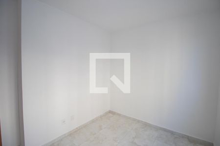 Quarto 1 de apartamento para alugar com 2 quartos, 43m² em Colubandê, São Gonçalo