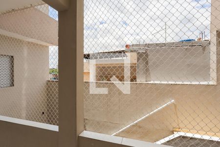 Vista da sala de apartamento para alugar com 1 quarto, 40m² em Jardim Cecy, São Paulo