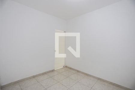 Suíte de apartamento para alugar com 1 quarto, 40m² em Jardim Cecy, São Paulo