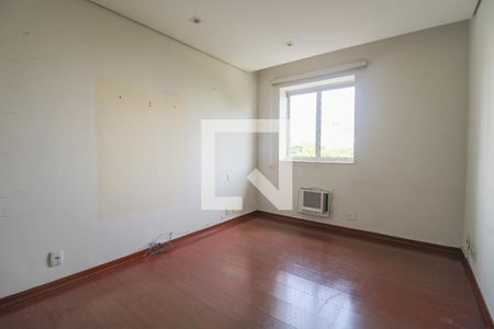 Sala de TV de apartamento à venda com 3 quartos, 160m² em Cambuí, Campinas