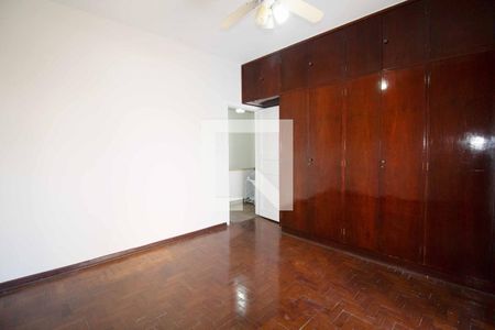 Quarto 1 de casa para alugar com 3 quartos, 142m² em Pinheiros, São Paulo