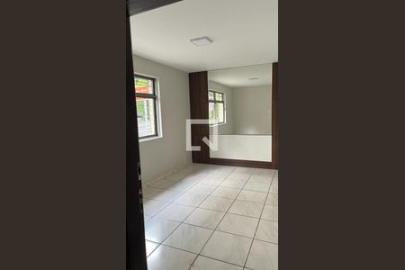 sala de apartamento à venda com 3 quartos, 100m² em São Pedro, Belo Horizonte