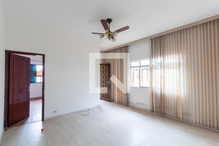 Sala de casa à venda com 4 quartos, 100m² em Vila Sao Geraldo, São Paulo