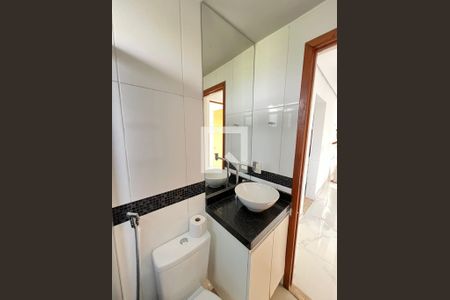 Banheiro de apartamento para alugar com 2 quartos, 47m² em Juliana, Belo Horizonte