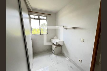 Quarto 2 - Armários de apartamento para alugar com 2 quartos, 47m² em Juliana, Belo Horizonte