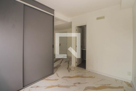 Quarto de kitnet/studio para alugar com 1 quarto, 40m² em Jardim do Salso, Porto Alegre