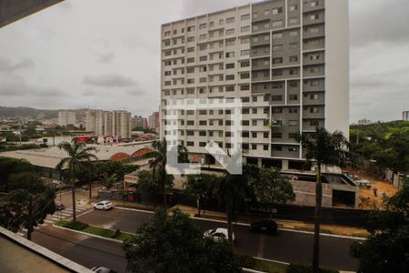 Vista de kitnet/studio para alugar com 1 quarto, 40m² em Jardim do Salso, Porto Alegre