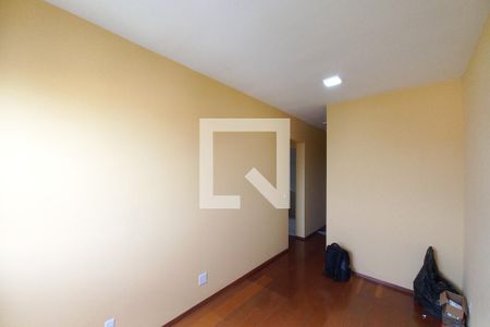 Sala de apartamento para alugar com 2 quartos, 57m² em Vila Maria Eugênia, Campinas