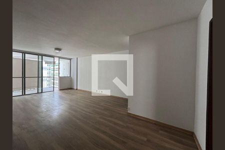 Apartamento à venda com 3 quartos, 115m² em Icaraí, Niterói