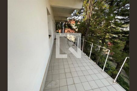 Casa à venda com 3 quartos, 386m² em Jardim Panorama, São Paulo