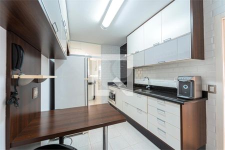 Apartamento à venda com 3 quartos, 100m² em Vila Isa, São Paulo