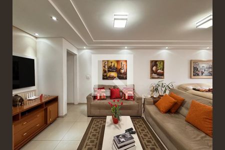 Sala de casa para alugar com 5 quartos, 270m² em Vila Curuçá, Santo André