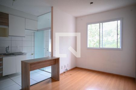 Sala  de apartamento para alugar com 2 quartos, 42m² em Jardim Sao Saverio, São Paulo