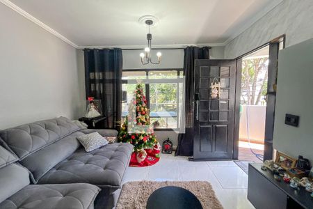 Sala de casa à venda com 3 quartos, 314m² em Jardim Monjolo, São Paulo