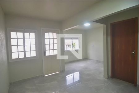 Sala de casa à venda com 2 quartos, 170m² em São José, Canoas