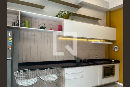 Cozinha de kitnet/studio à venda com 1 quarto, 45m² em Perdizes, São Paulo