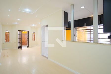 Sala de casa para alugar com 2 quartos, 158m² em Vila Moreira, São Paulo