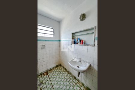 Banheiro de casa à venda com 1 quarto, 49m² em Sé, São Paulo