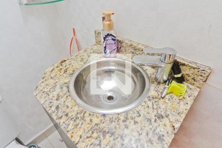 Lavabo de casa de condomínio à venda com 2 quartos, 52m² em Freguesia do Ó, São Paulo