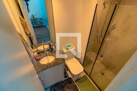 Banheiro de apartamento para alugar com 1 quarto, 29m² em Jardim Prudência, São Paulo