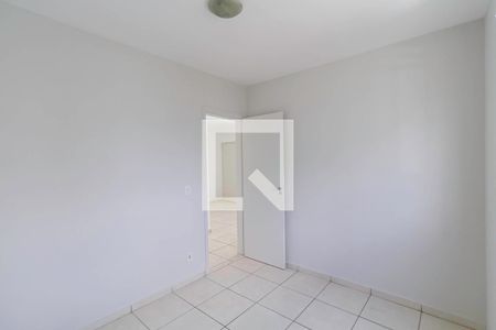 Quarto 1 de apartamento para alugar com 2 quartos, 44m² em Chacaras Reunidas Santa Terezinha, Contagem