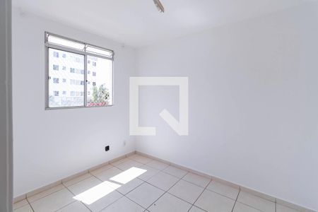 Quarto 2 de apartamento para alugar com 2 quartos, 44m² em Chacaras Reunidas Santa Terezinha, Contagem