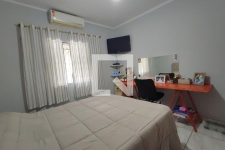 Quarto 1 de casa à venda com 5 quartos, 215m² em Jardim Capivari, Campinas