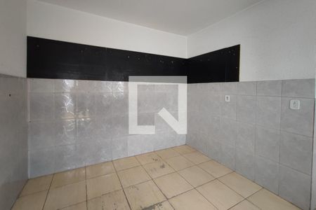 Casa à venda com 215m², 5 quartos e 2 vagas Casa à venda com 215m², 5 quartos e 2 vagasEdícula - Cozinha