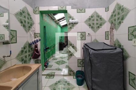 Casa à venda com 215m², 5 quartos e 2 vagas Casa à venda com 215m², 5 quartos e 2 vagasÁrea de Serviço