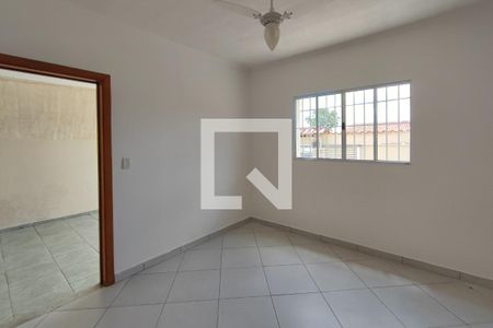 Sala de casa para alugar com 4 quartos, 141m² em Jardim Santa Lúcia, Campinas