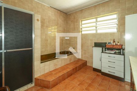 Banheiro da Suíte de casa à venda com 3 quartos, 240m² em Parque Santa Fé, Porto Alegre