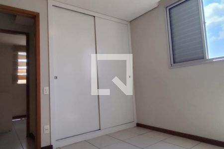 Apartamento à venda com 3 quartos, 62m² em Sagrada Família, Belo Horizonte