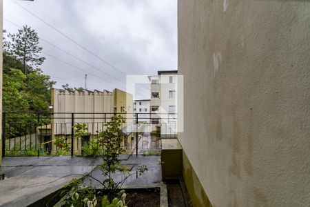 Sala - Vista de apartamento para alugar com 2 quartos, 46m² em Jardim Marica, Mogi das Cruzes