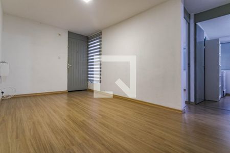 Sala de apartamento para alugar com 2 quartos, 46m² em Jardim Marica, Mogi das Cruzes