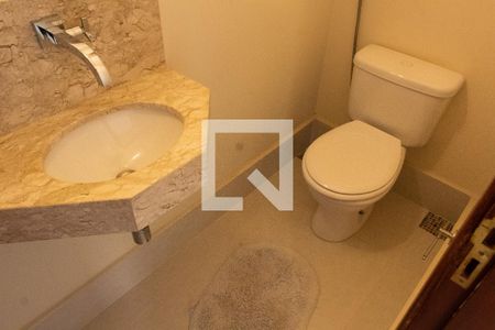 LAVABO de casa de condomínio para alugar com 4 quartos, 150m² em Parque dos Jacarandás, Campinas