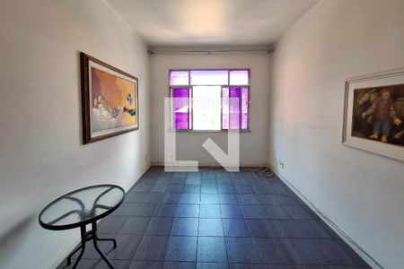 Sala de apartamento para alugar com 2 quartos, 70m² em Ingá, Niterói