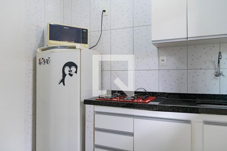 Cozinha de kitnet/studio para alugar com 1 quarto, 20m² em Bonfim, Belo Horizonte