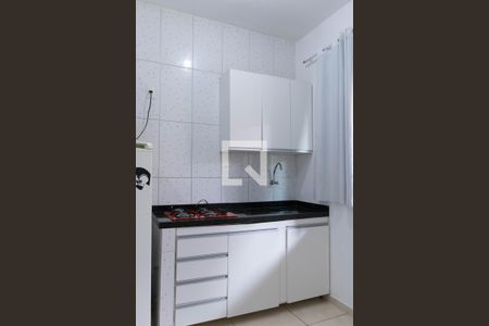 Cozinha de kitnet/studio para alugar com 1 quarto, 20m² em Bonfim, Belo Horizonte