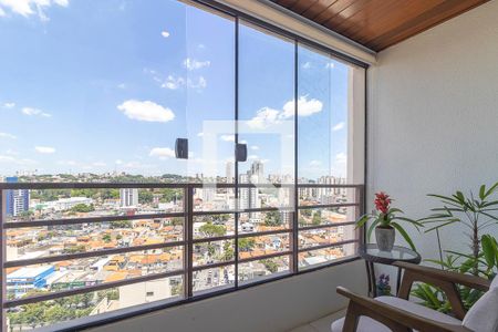 Varanda de apartamento à venda com 3 quartos, 160m² em Cambuí, Campinas