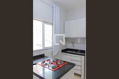 Cozinha de kitnet/studio para alugar com 1 quarto, 20m² em Bonfim, Belo Horizonte