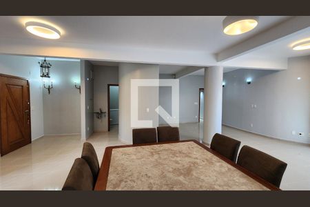 Sala de apartamento para alugar com 4 quartos, 202m² em Gonzaga, Santos