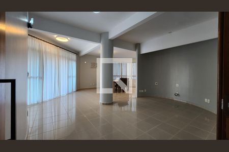 Sala de apartamento para alugar com 4 quartos, 202m² em Gonzaga, Santos