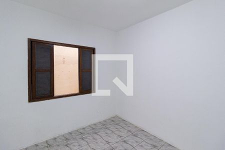 Quarto 1 de casa para alugar com 3 quartos, 120m² em Km 18, Osasco