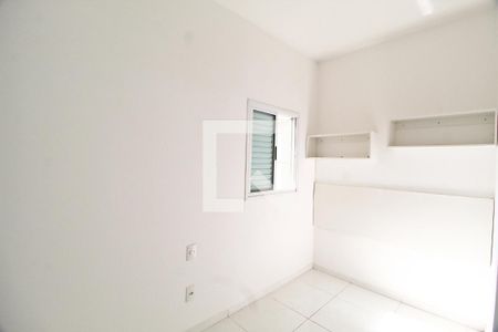 Quarto 1 de apartamento para alugar com 2 quartos, 62m² em Jardim Holanda, Uberlândia