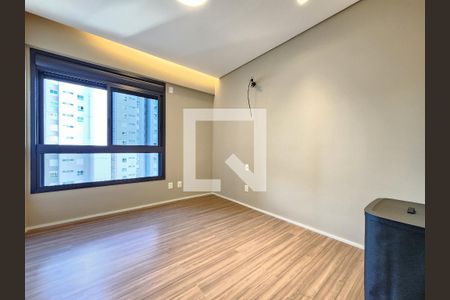 Apartamento à venda com 202m², 3 quartos e 3 vagas Apartamento à venda com 202m², 3 quartos e 3 vagasQuarto Suíte 3