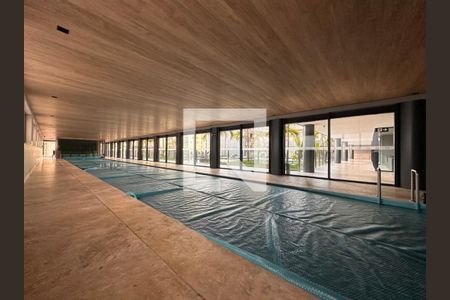 Apartamento à venda com 202m², 3 quartos e 3 vagas Apartamento à venda com 202m², 3 quartos e 3 vagasPiscina Coberta