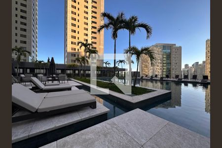 Apartamento à venda com 202m², 3 quartos e 3 vagas Apartamento à venda com 202m², 3 quartos e 3 vagasPiscina