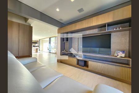 Apartamento à venda com 202m², 3 quartos e 3 vagas Apartamento à venda com 202m², 3 quartos e 3 vagasSala TV