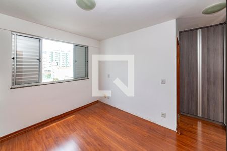 Suíte de apartamento para alugar com 4 quartos, 130m² em Buritis, Belo Horizonte